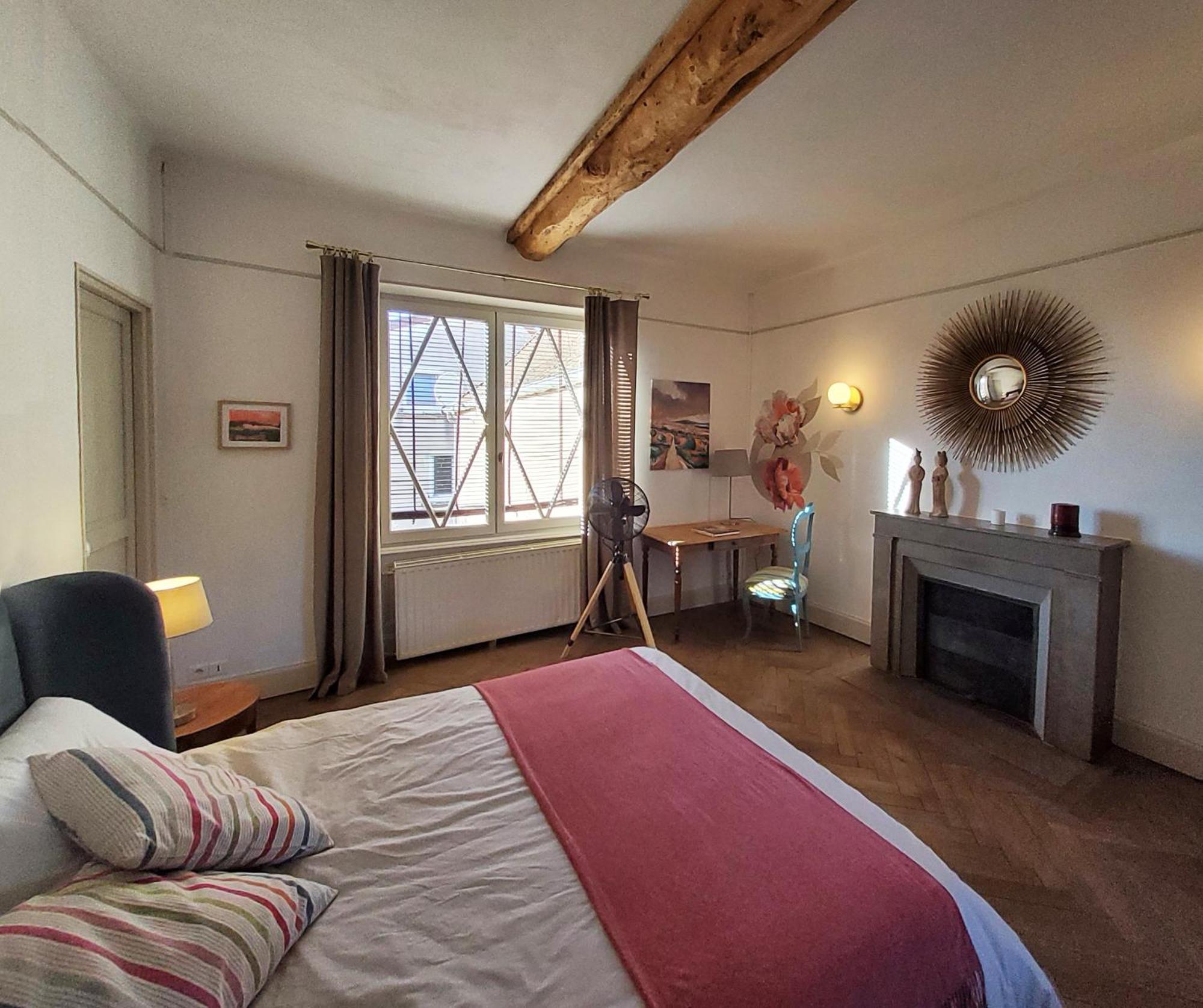 La Parenthese A Etrigny Bed & Breakfast Exterior photo